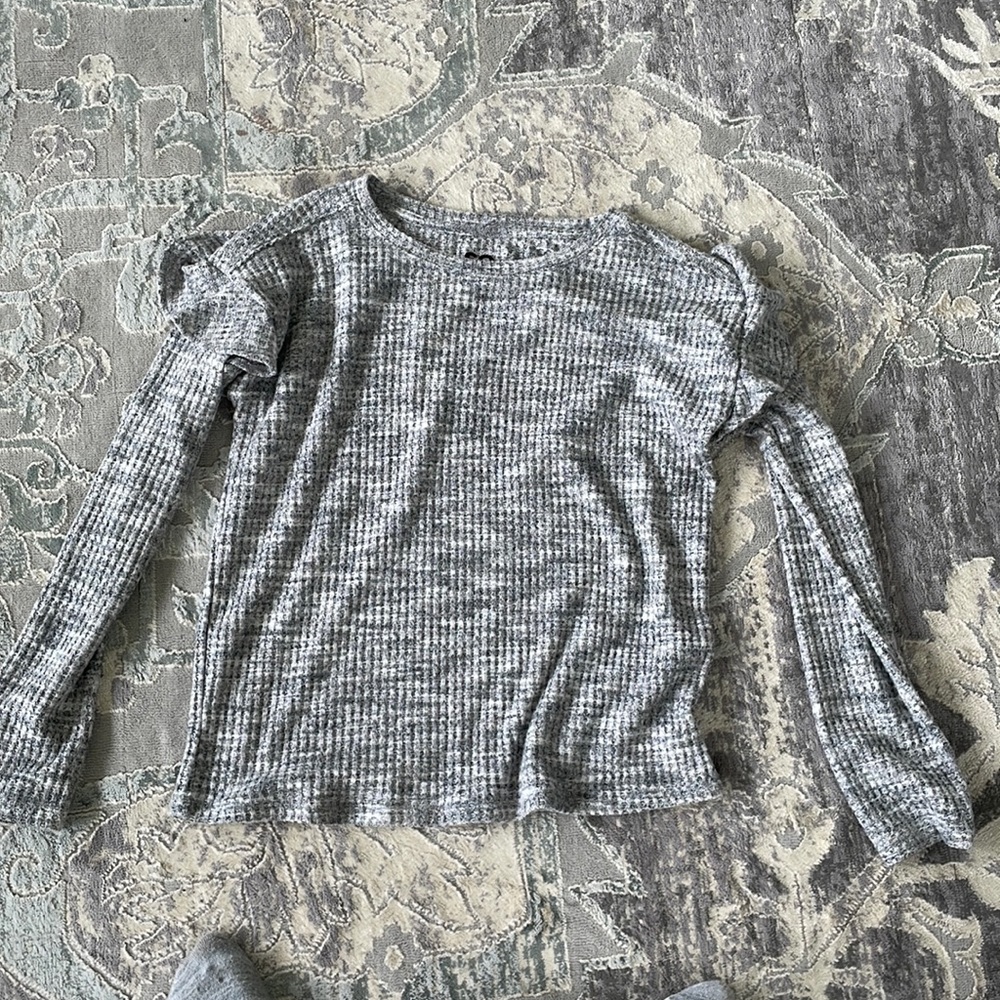 Light grey and dark grey long sleeve